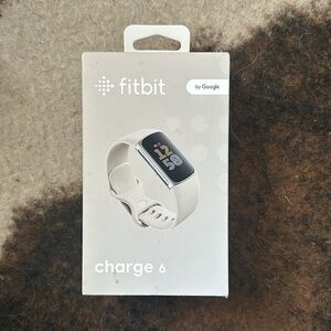 Fitbit by Google charge6 IN BOX!